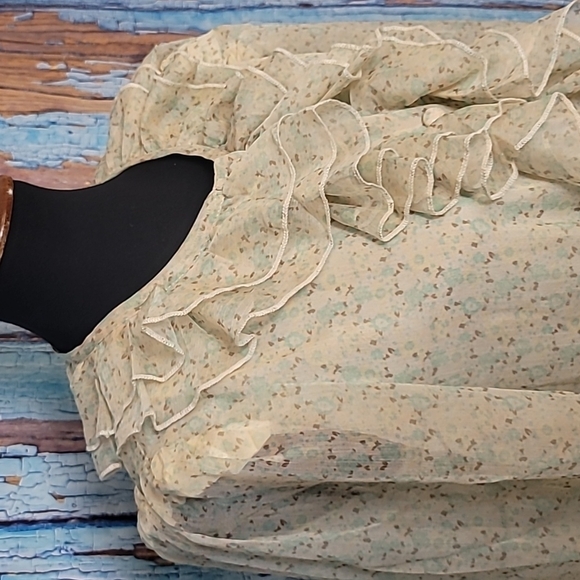 LABELRAIL x Collyer Twins Maxi Dress with Ruffle details - Picture 6 of 14